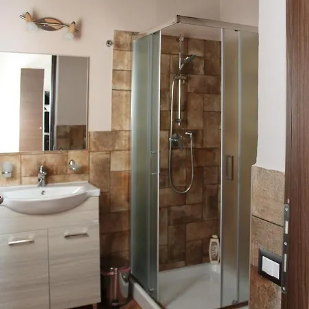 And Breakfast I Gemelli 3*